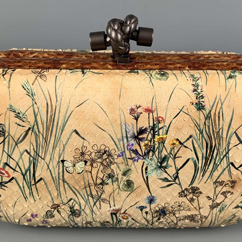 BOTTEGA VENETA Beige Floral Python Skin Leather Pochette Knot Clutch - Picture 2 of 11